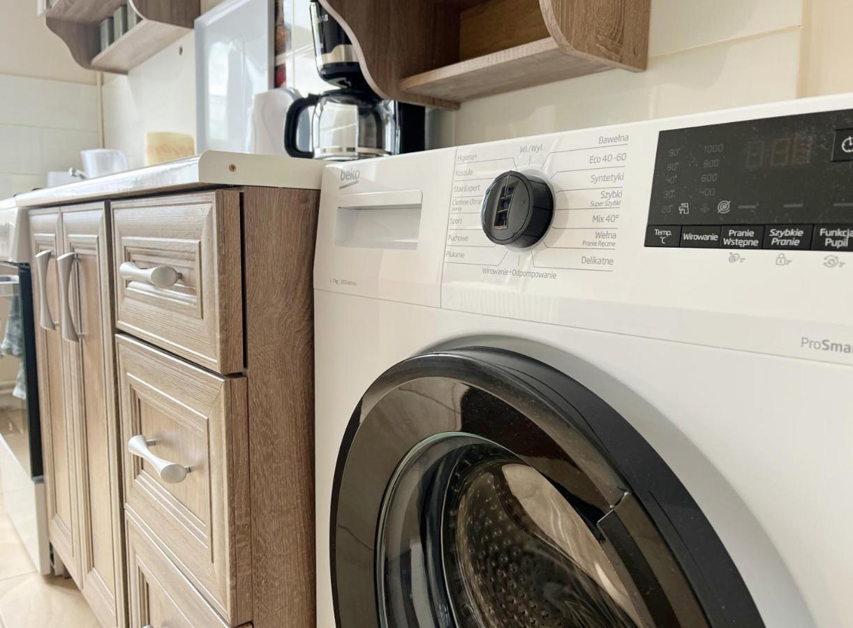Apartament Stary Zdroj ヴァウブジフ エクステリア 写真